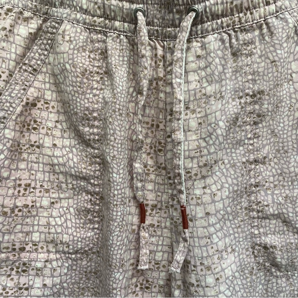 Anthropologie Jogger Pants Snake Python Print Poc… - image 4
